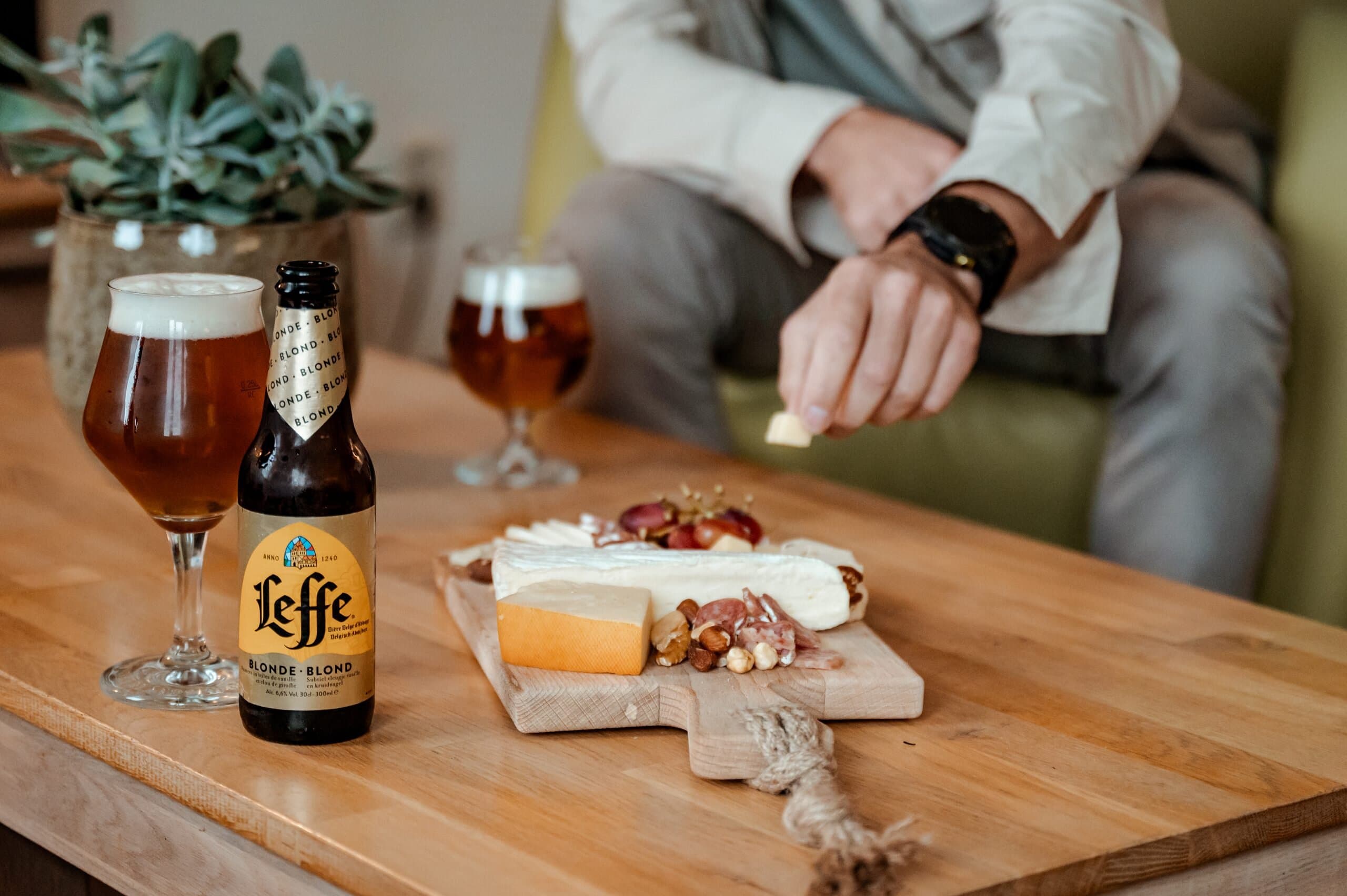 image right col image right col